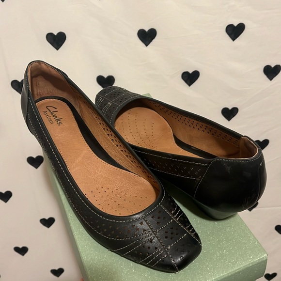 Clarks Ryla Castle - Picture 2 of 6